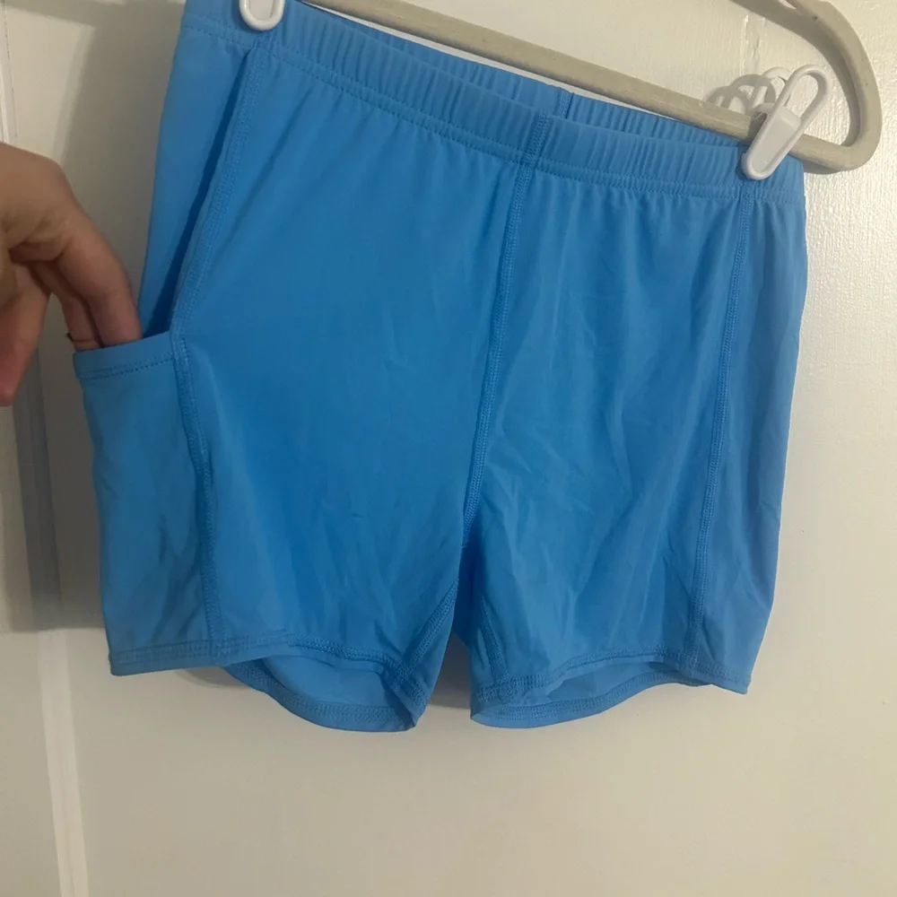Lilly Pulitzer Luxletic Vibrant Blue Shorts - Picture 6 of 7